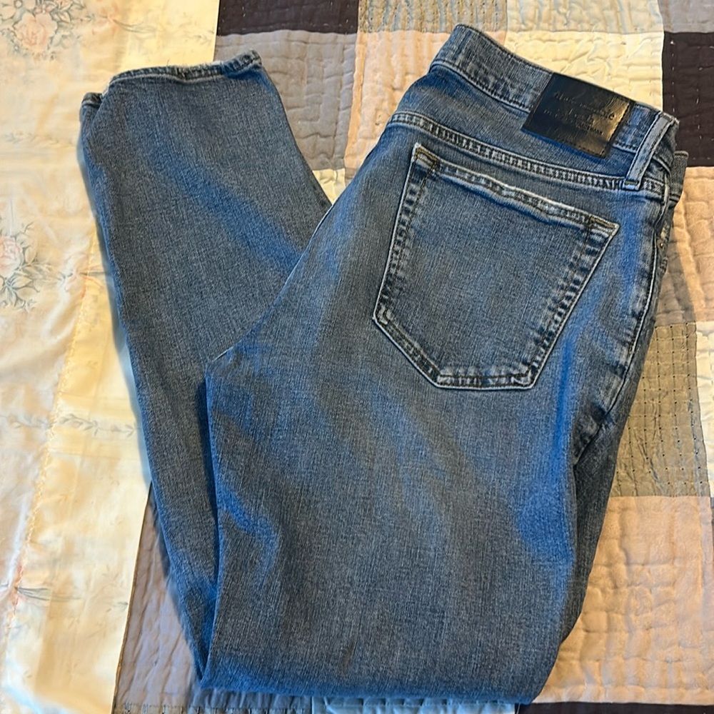 Men’s Abercrombie jeans